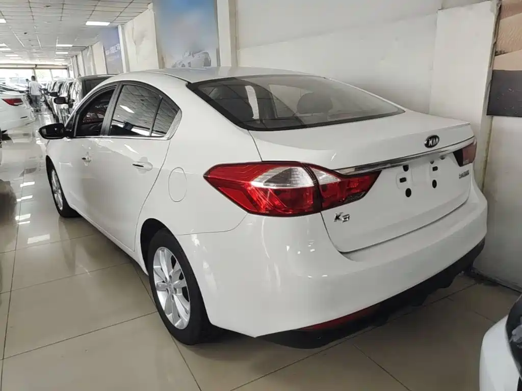 Kia K3 — миниатюра 5
