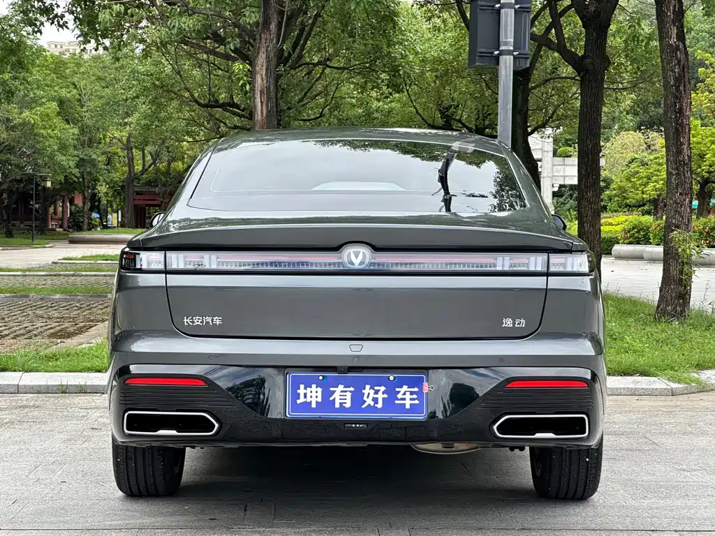 Changan Eado — миниатюра 5