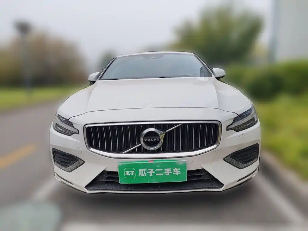 Volvo S60 — миниатюра 2