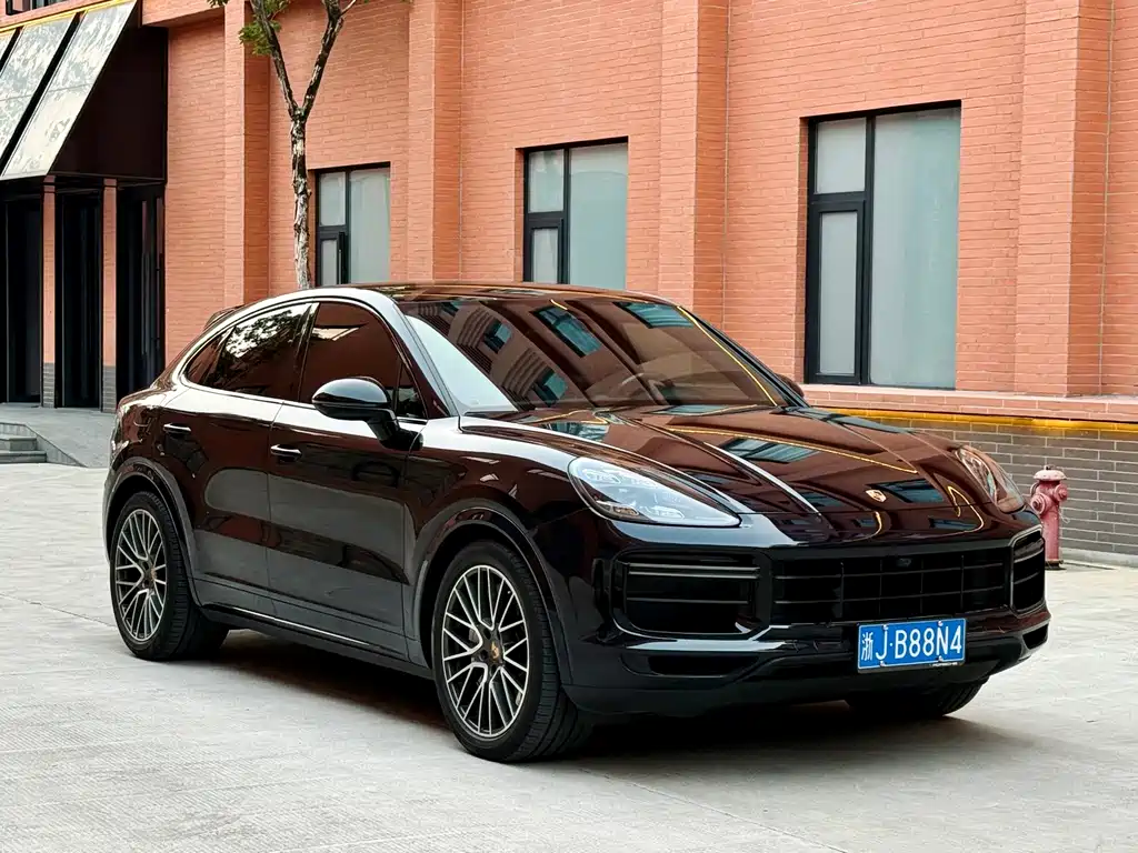 Porsche Cayenne — миниатюра 3