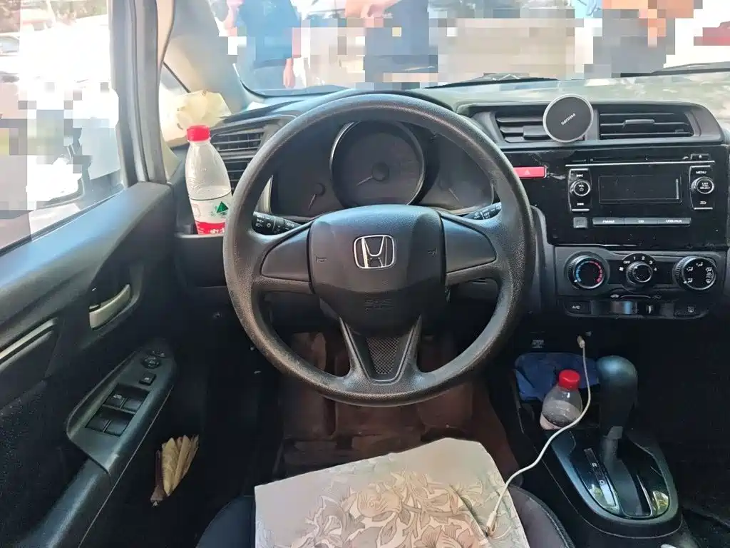 Honda Fit — миниатюра 3