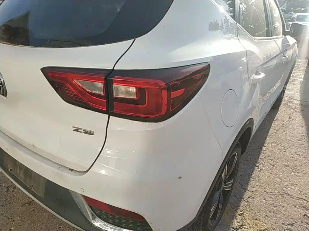 MG ZS — миниатюра 8
