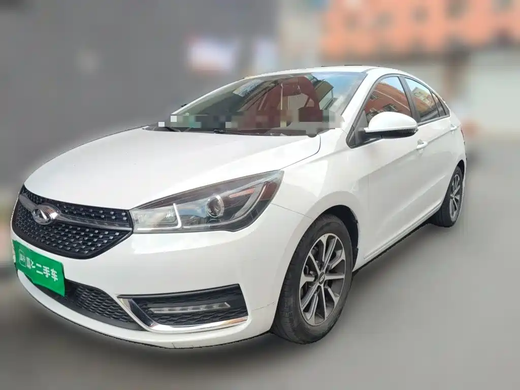 Chery Arrizo 5