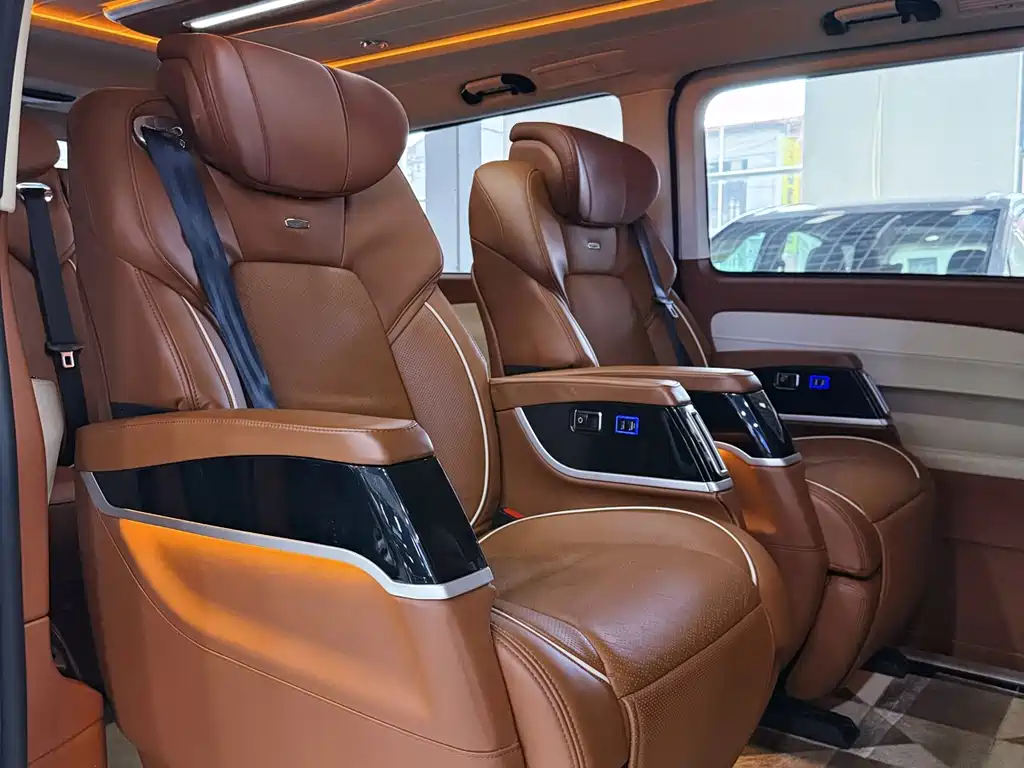 Mercedes-Benz Vito — миниатюра 5