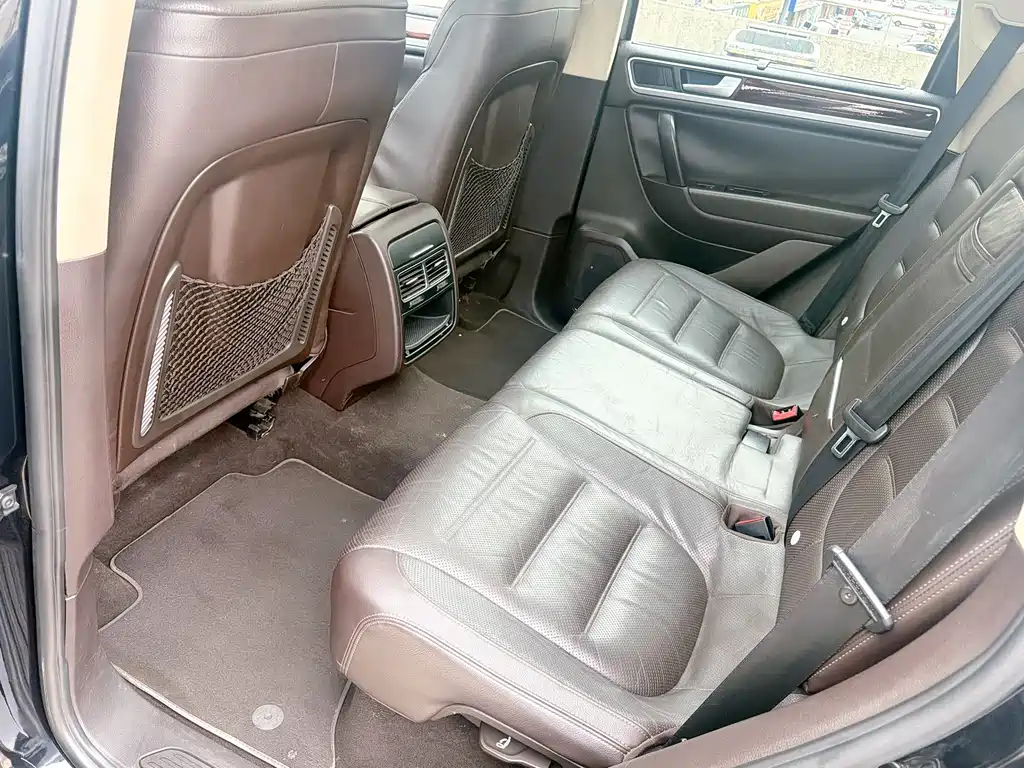 Volkswagen Touareg — миниатюра 10