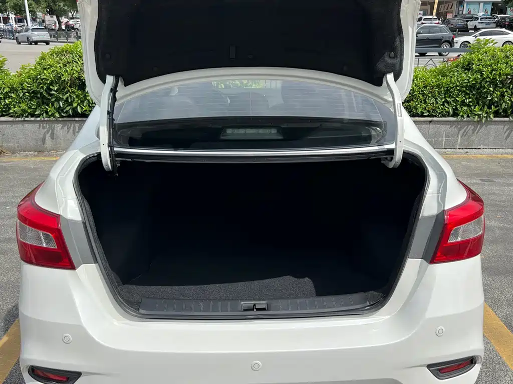 Nissan Sylphy — миниатюра 19