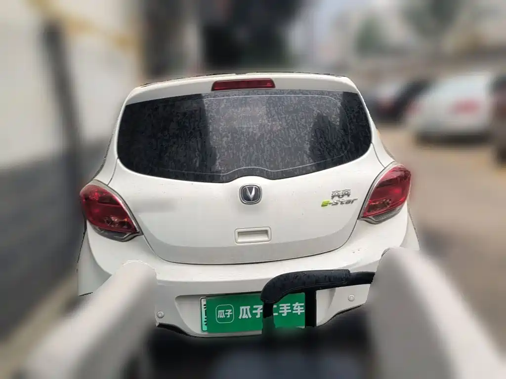 Changan Benben E-Star — миниатюра 3