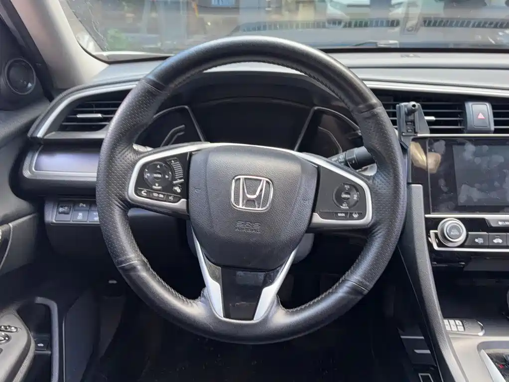 Honda Civic — миниатюра 11
