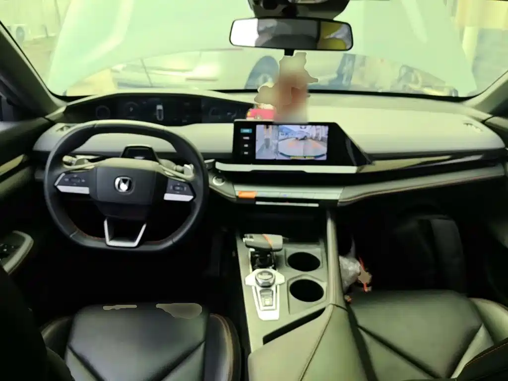 Changan UNI-V — миниатюра 10