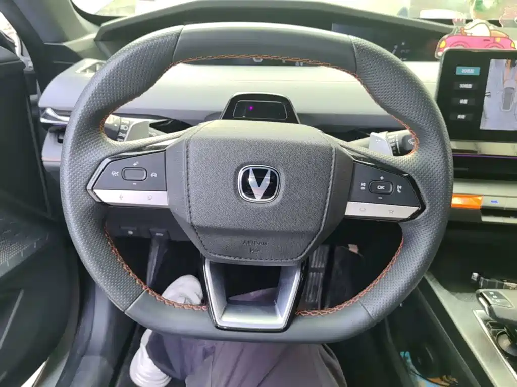 Changan UNI-V — миниатюра 11