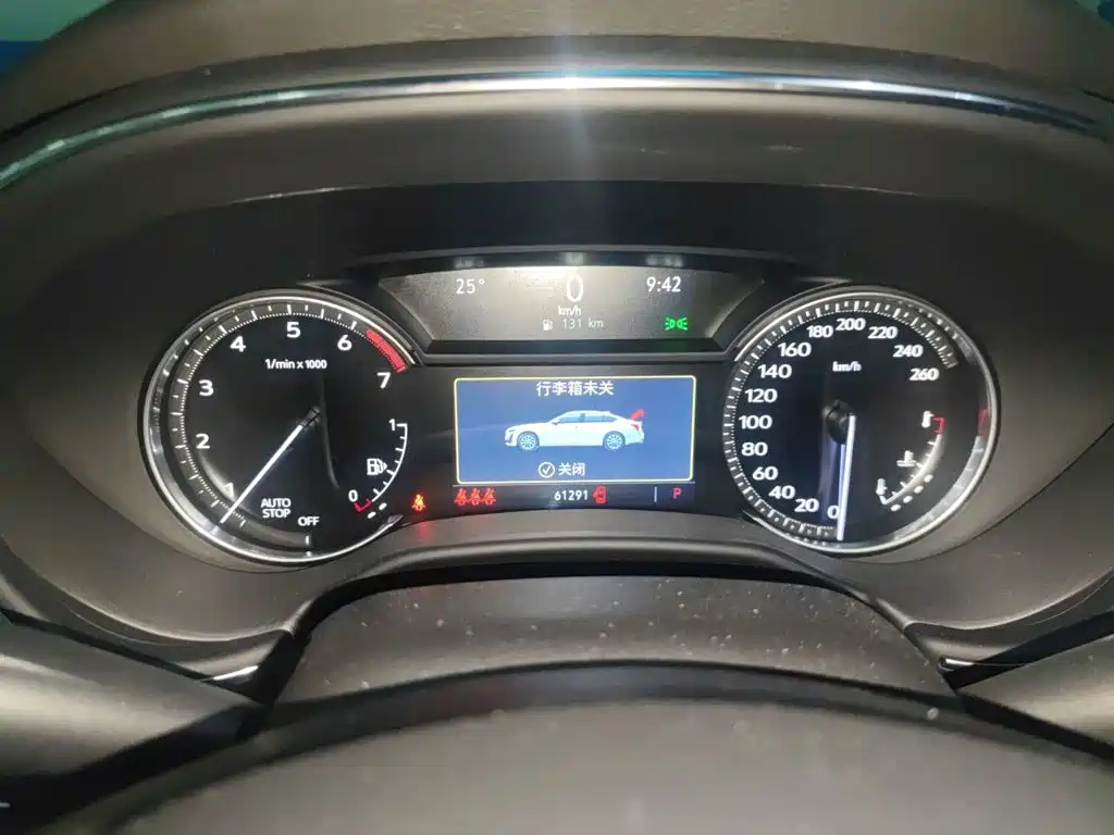 Cadillac CT5 — миниатюра 12