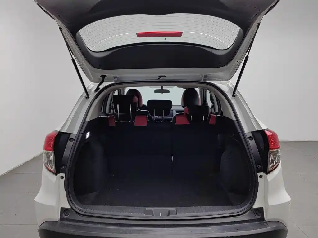 Honda Vezel — миниатюра 16