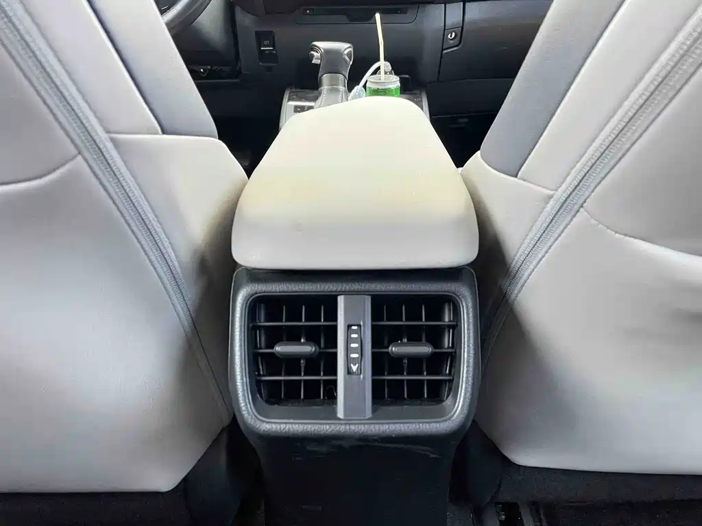 Lexus UX — миниатюра 6