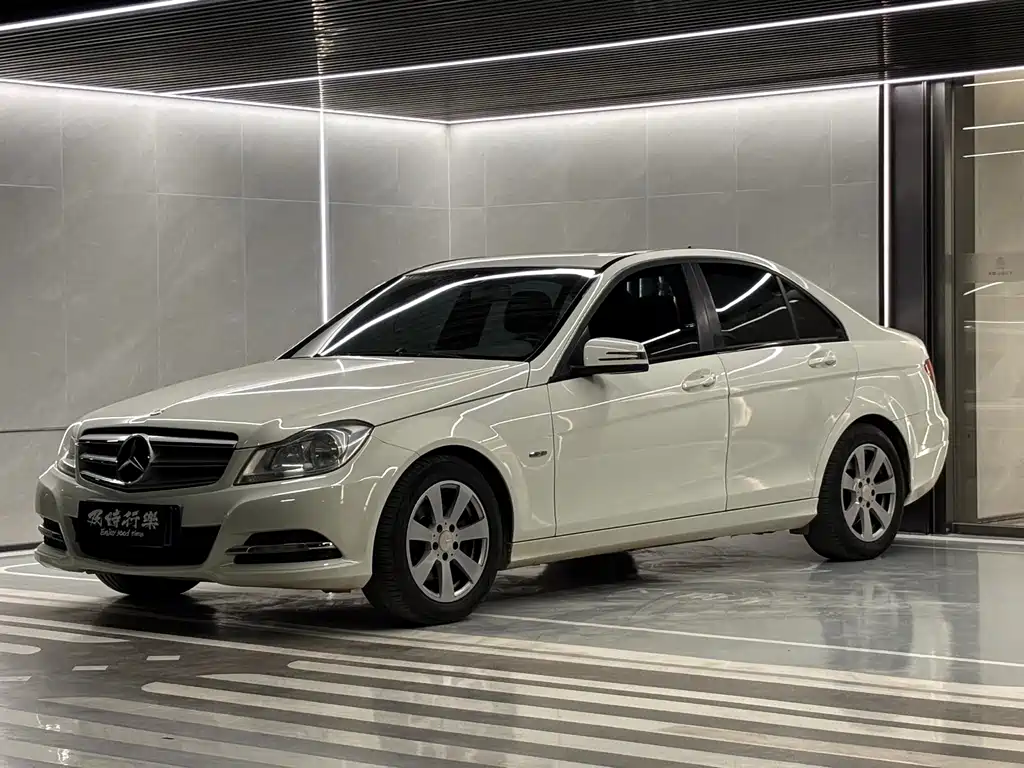Mercedes-Benz C-Class 2012