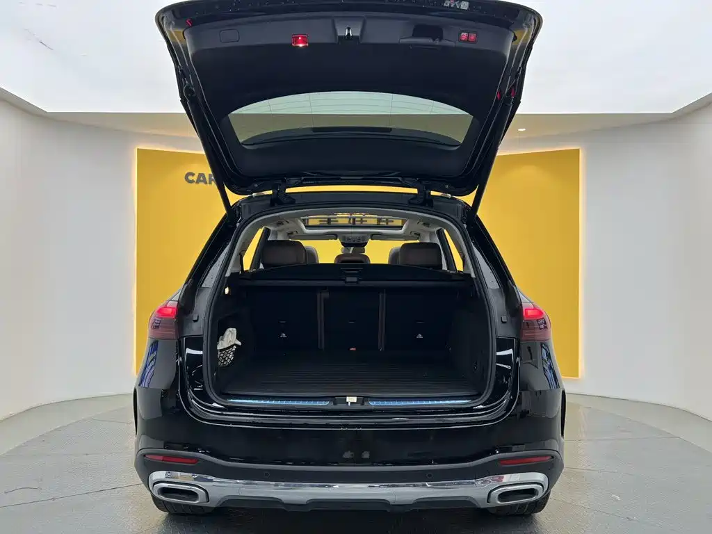 Mercedes-Benz GLE (Import) — миниатюра 11