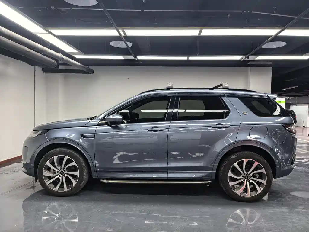 LAND ROVER DISCOVER NEW ENERGY SOURCES FOR SPORTS