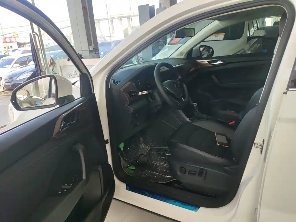 Volkswagen Tharu — миниатюра 16