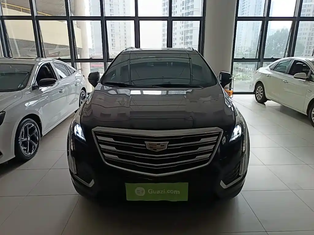 Cadillac XT5 — миниатюра 3
