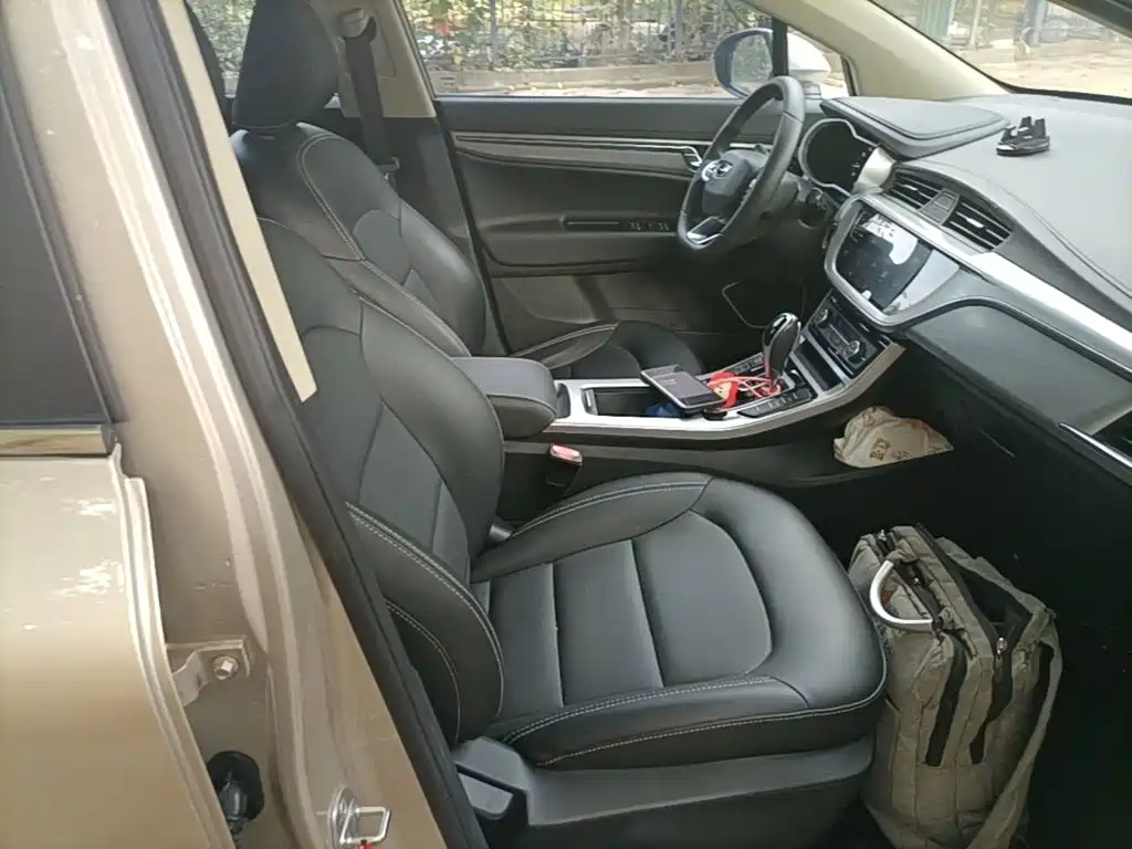 Geely Emgrand GS — миниатюра 25