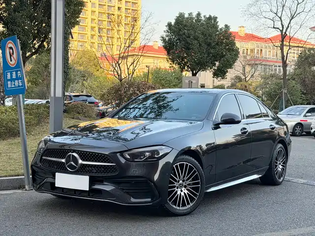 Mercedes-Benz C-Class 2022 C 260 L — фото 1