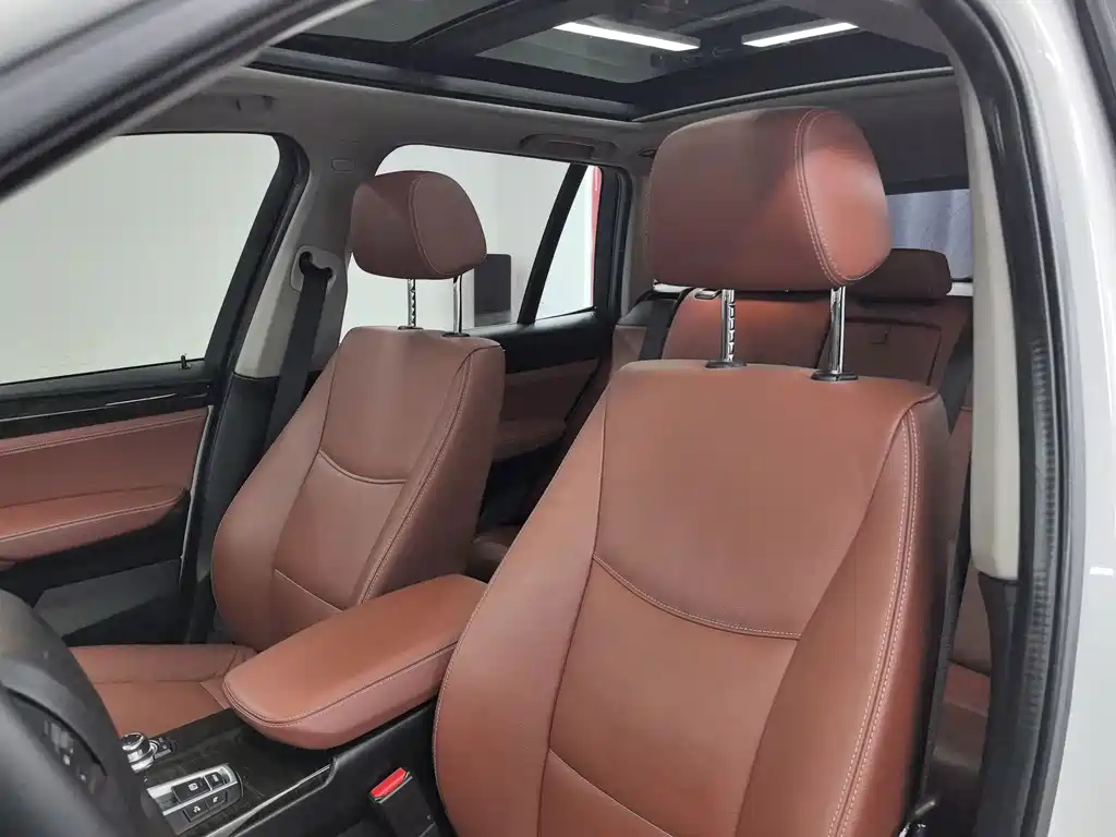 BMW X3 (Import) — миниатюра 13