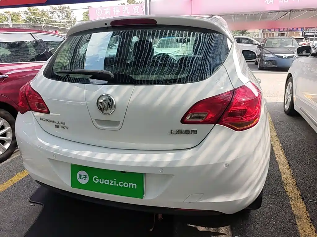Buick Excelle — миниатюра 6