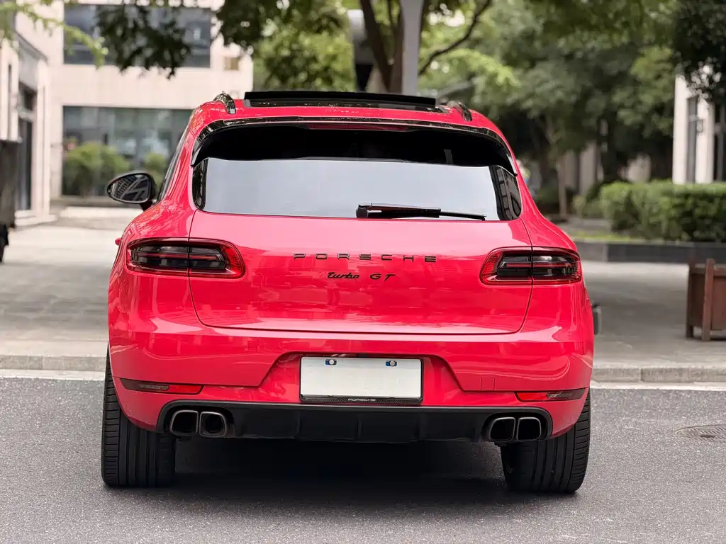 Porsche Macan — миниатюра 26