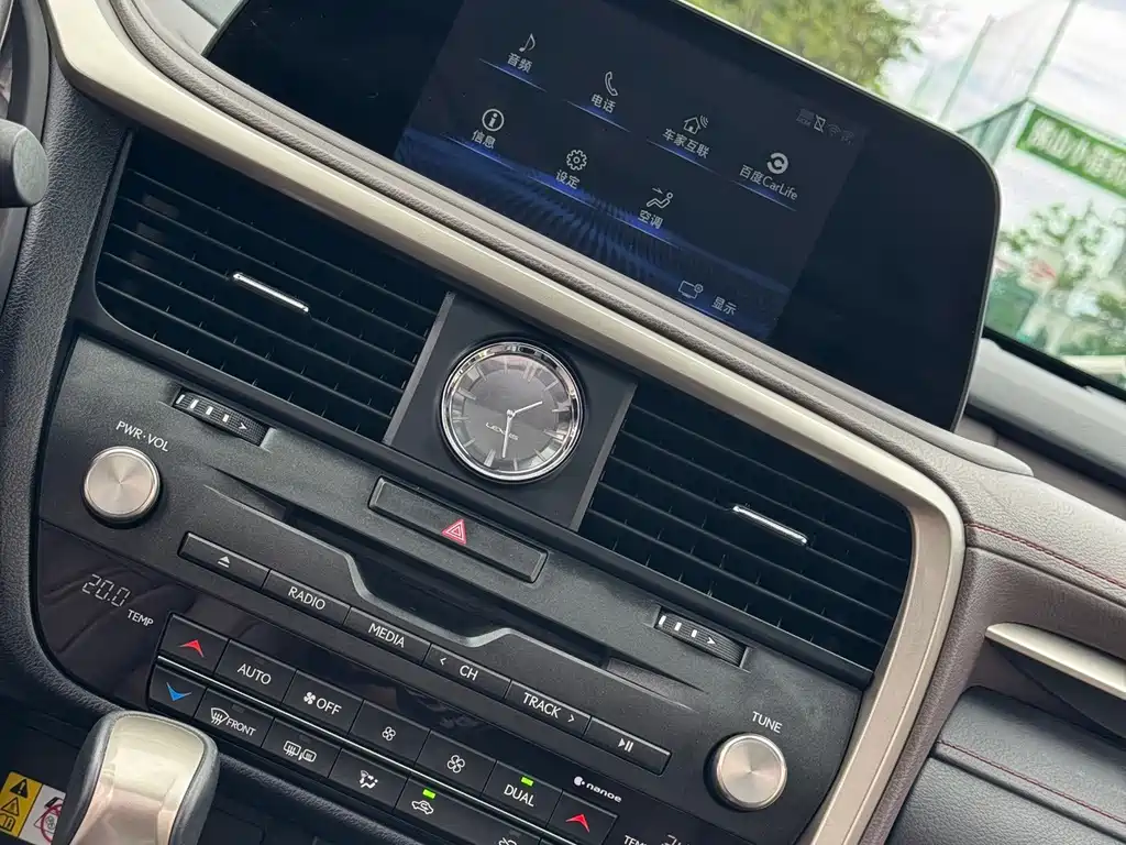 Lexus RX — миниатюра 14