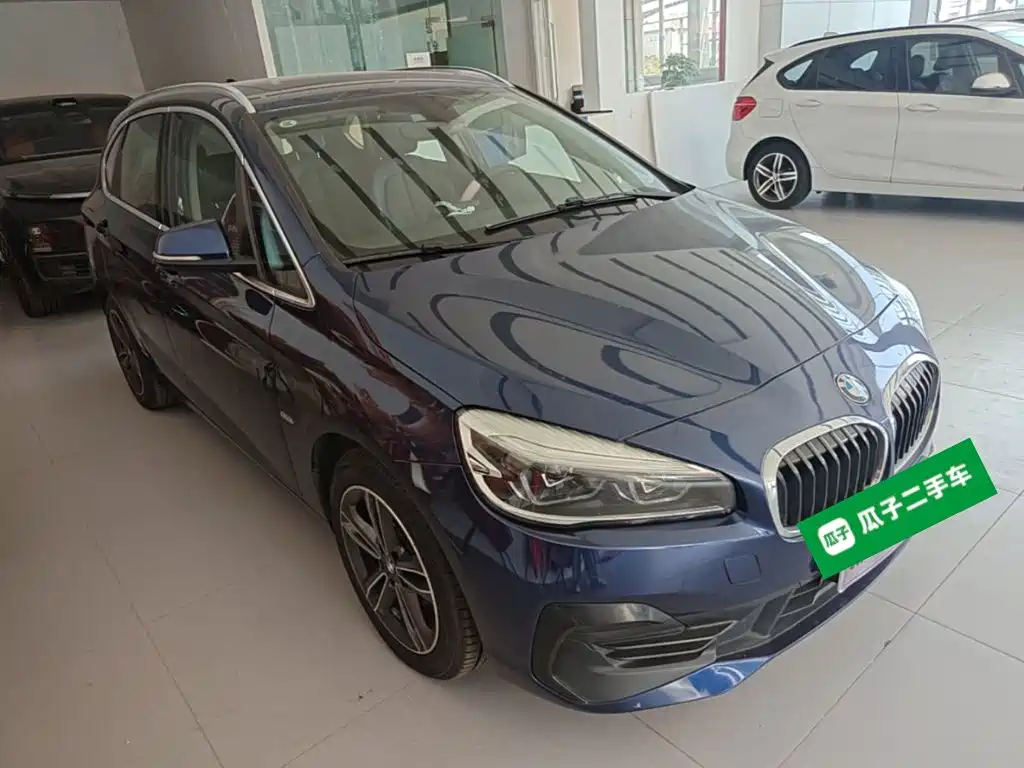 BMW 2 Series Active Tourer — миниатюра 4