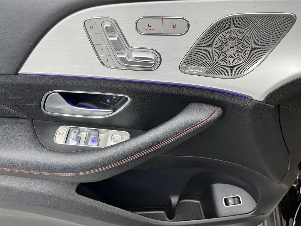 Mercedes-Benz GLE AMG — миниатюра 17