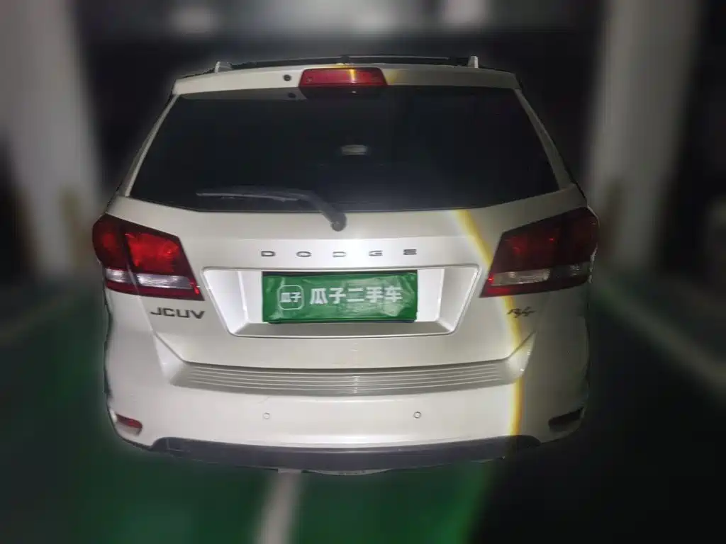 Dodge Journey — миниатюра 3