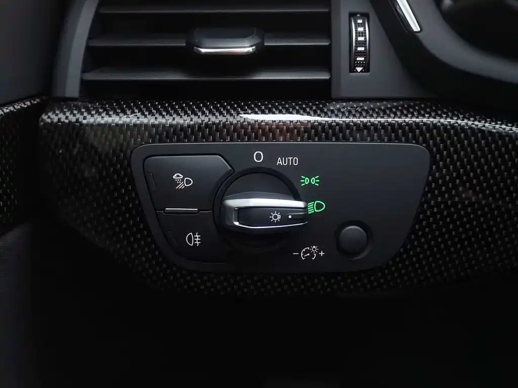 Audi S4 — миниатюра 16