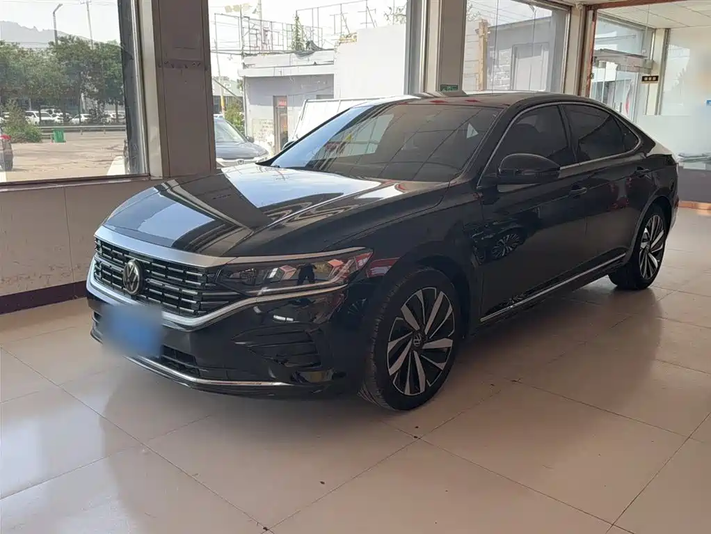 Volkswagen Passat 2022