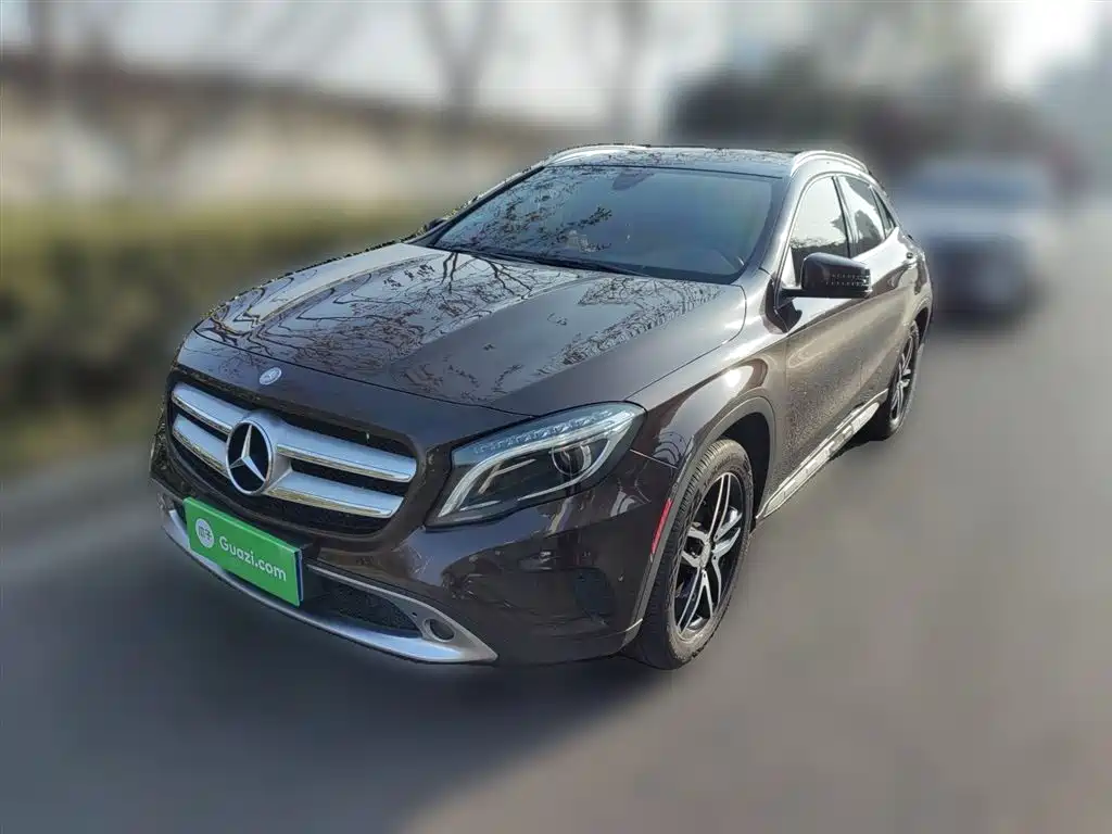 Mercedes-Benz GLA 2016