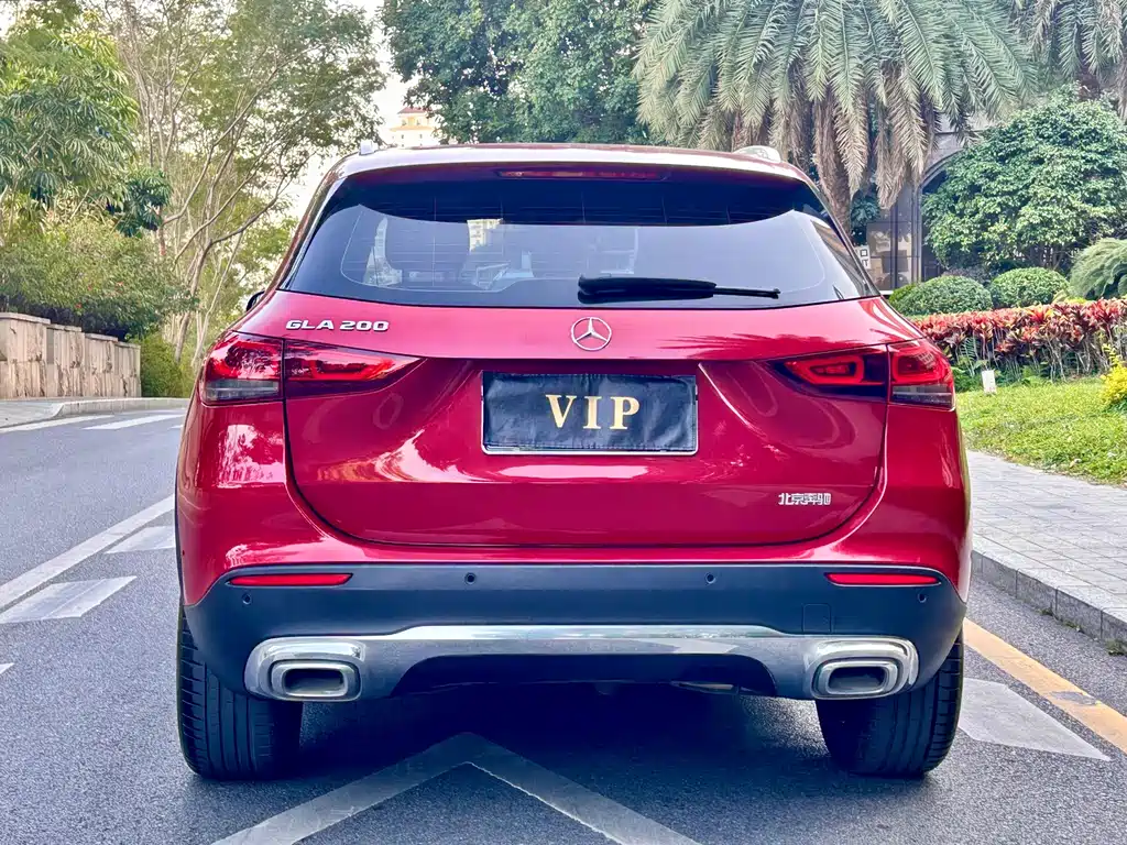 Mercedes-Benz GLA — миниатюра 21