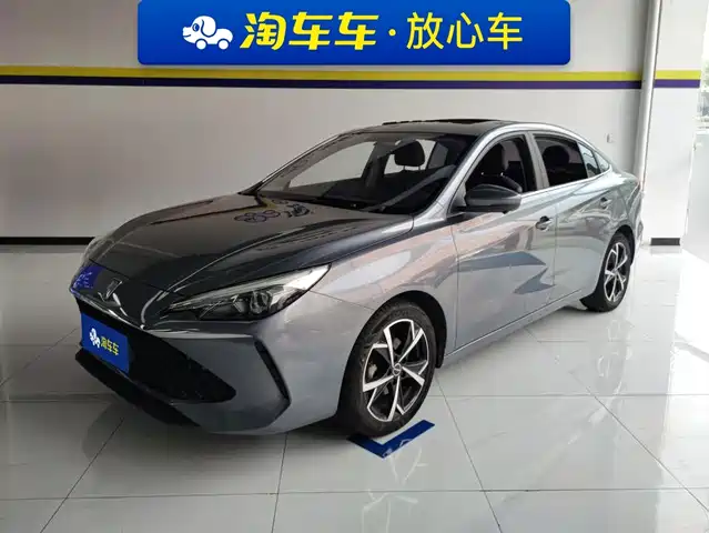 Roewe i5