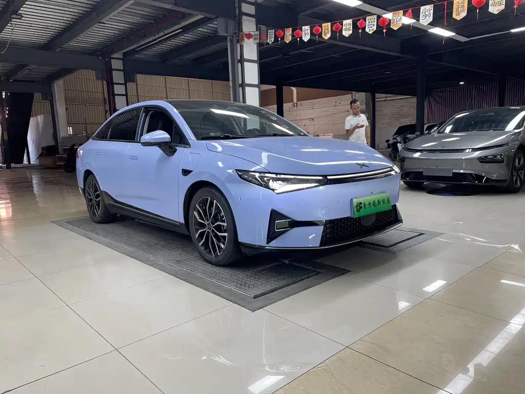 XPeng P5 — миниатюра 3