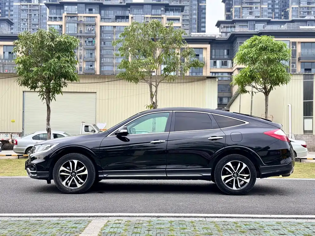 Honda Crosstour — миниатюра 4