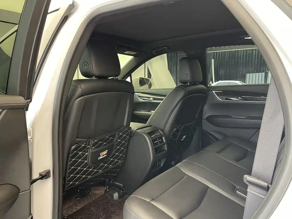 Cadillac XT5 — миниатюра 17