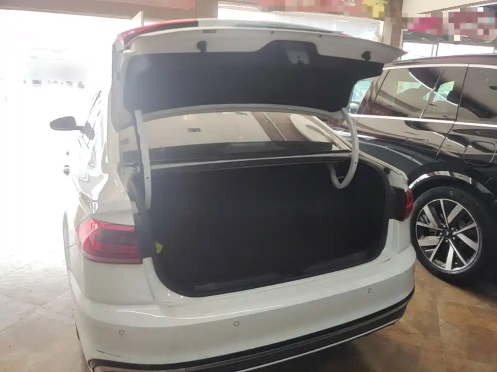 Volkswagen Bora — миниатюра 19