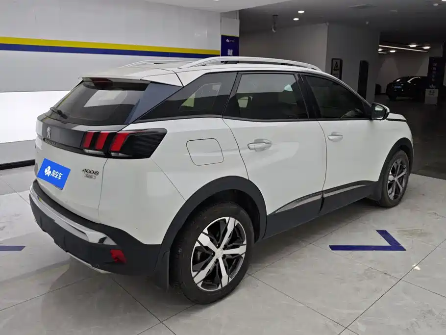 Peugeot 4008 — миниатюра 3