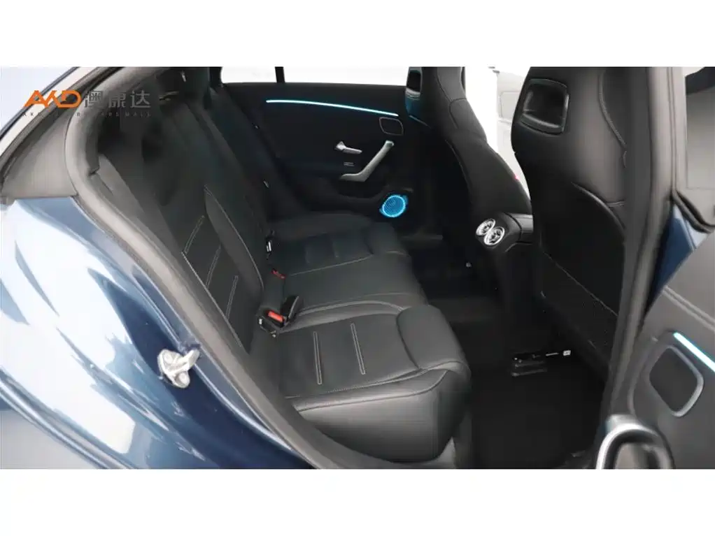 Mercedes-Benz CLA (Import) — миниатюра 8