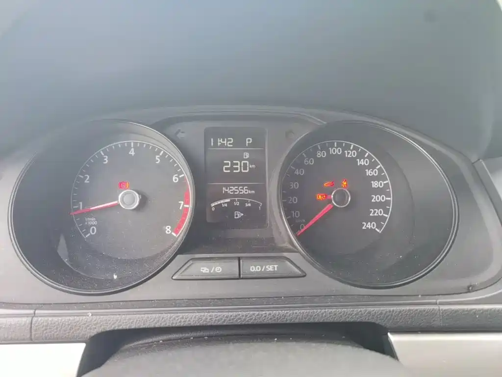 Volkswagen Lavida — миниатюра 16