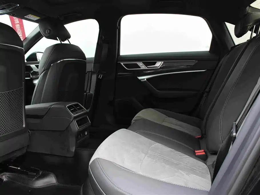 Audi A6L — миниатюра 8