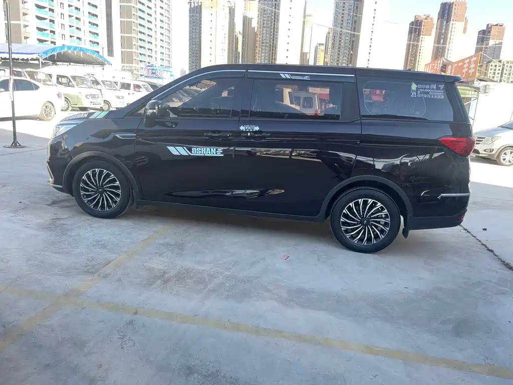 CHANGAN CHANGAN AUCHAN KESHANG EV