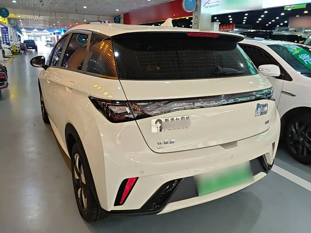 BYD Dolphin — миниатюра 5
