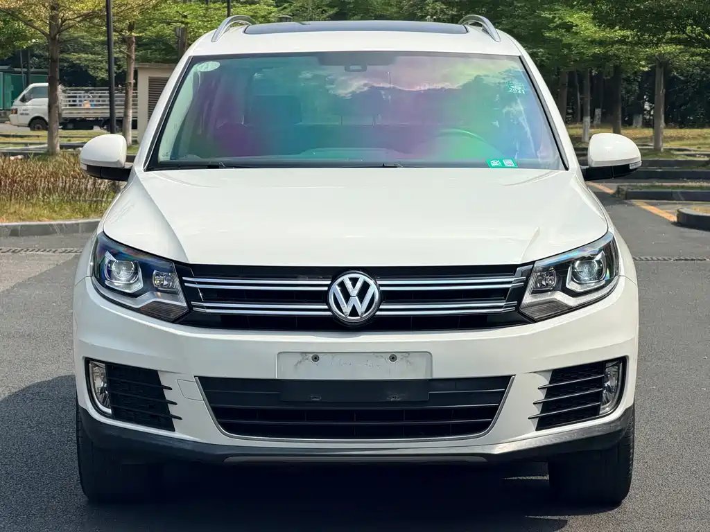 Volkswagen Tiguan — миниатюра 2