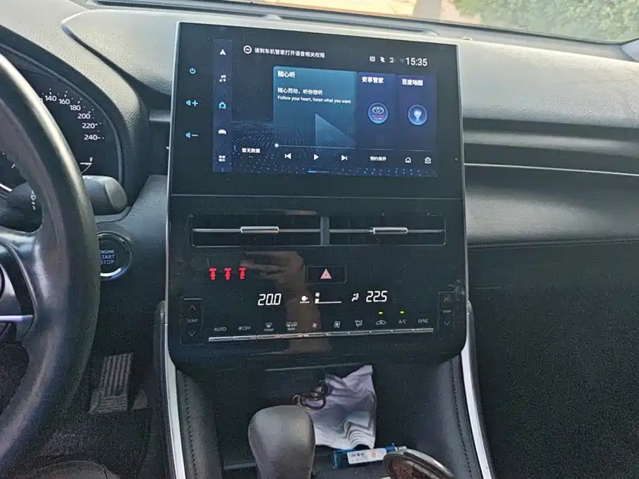 Toyota Avalon — миниатюра 13