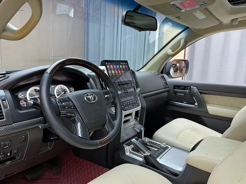 Toyota Land Cruiser 2011 4.0L 60