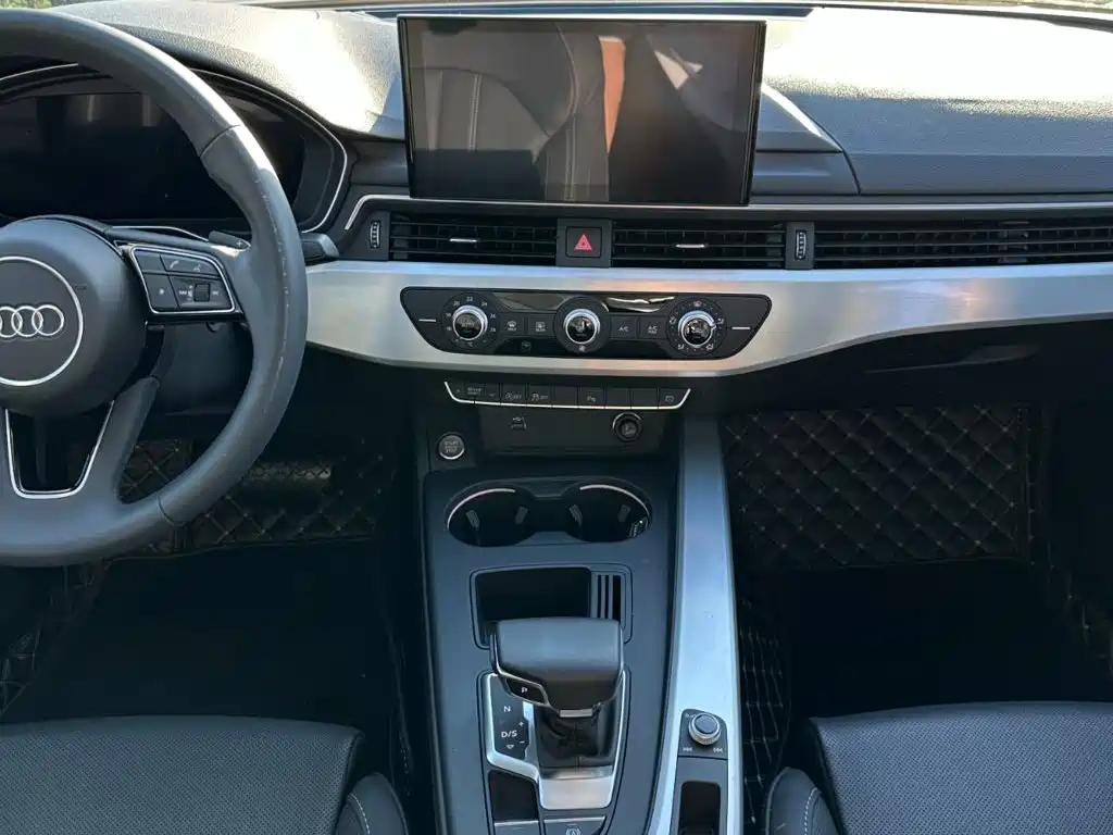 Audi A4L — миниатюра 22